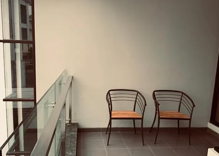 Platinum Setrasari Guest House 5Br Private Pool Bandung