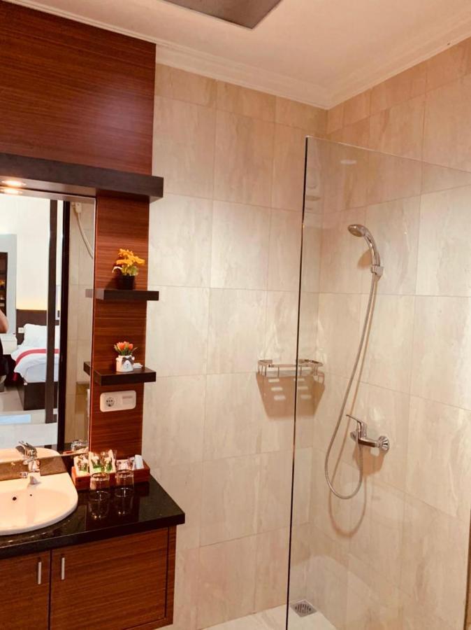 Villa Platinum Setrasari 5br Private Pool